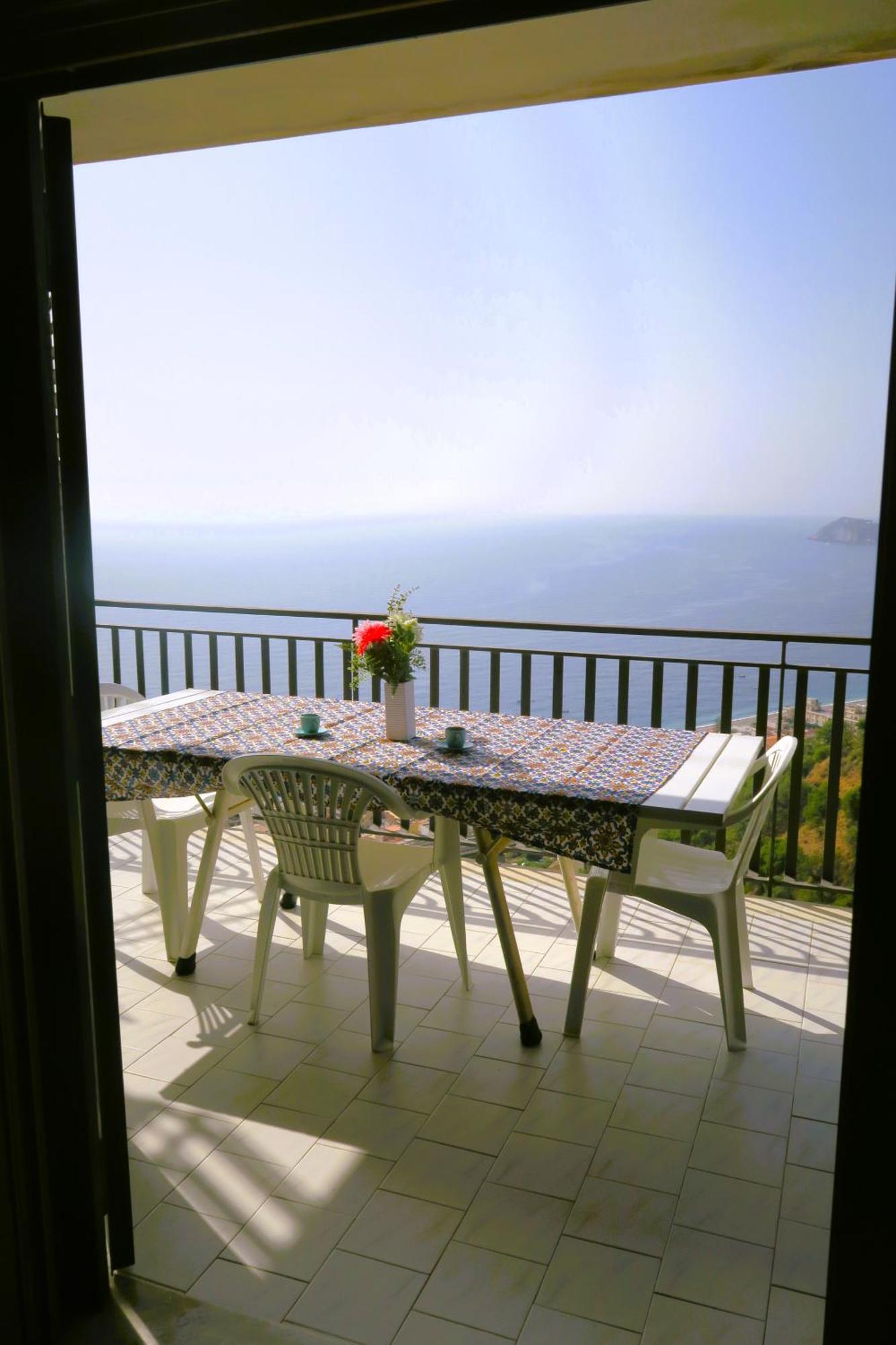 Collina Del Sole Διαμέρισμα Letojanni Εξωτερικό φωτογραφία