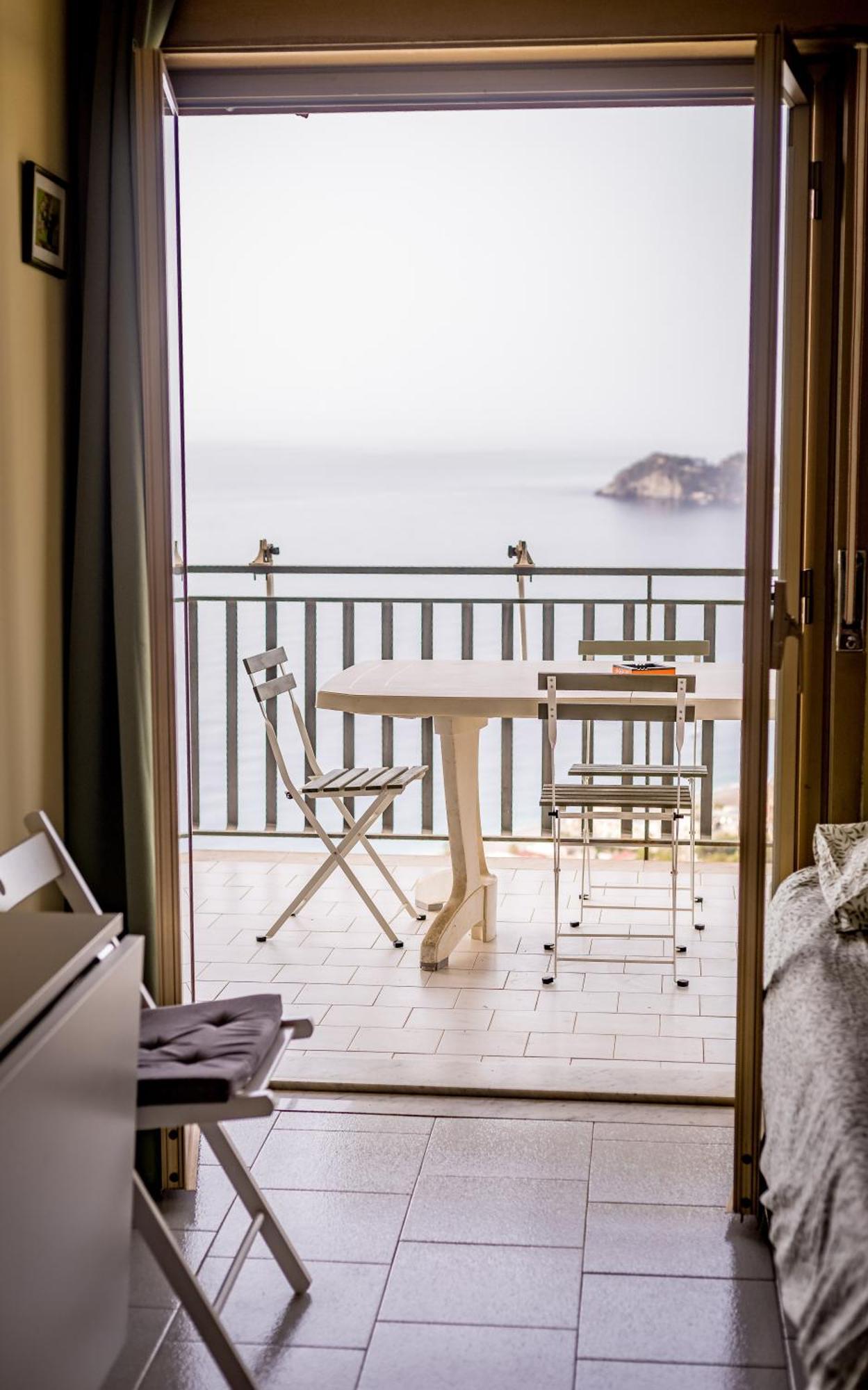 Collina Del Sole Διαμέρισμα Letojanni Εξωτερικό φωτογραφία